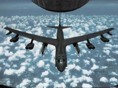 b52 bomber pictures. Image 2: B-52 Bomber
